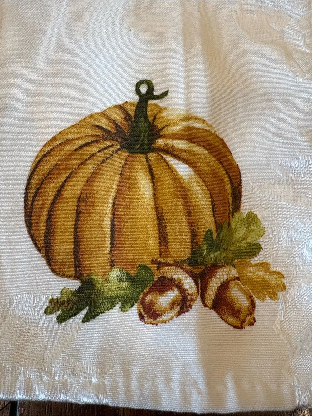 Set Of 4 Harvest Pumpkin Dinner Napkins Large Cream Embossed W/Fall Leaves